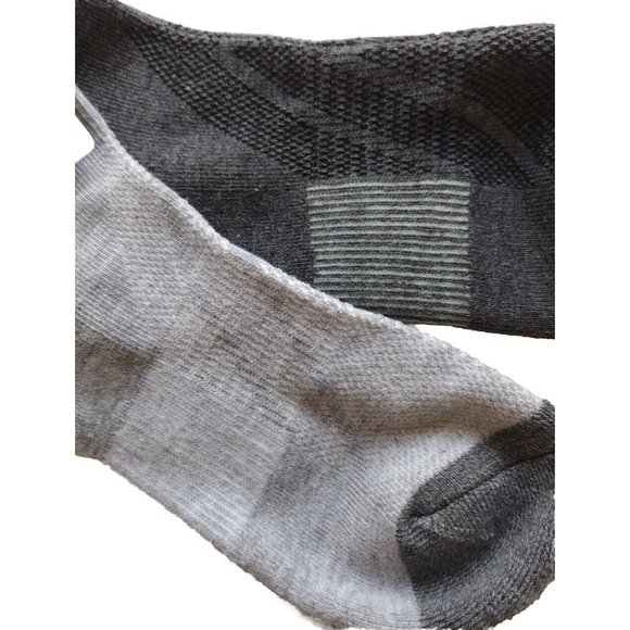6 Pairs Soft Unisex Quarter Socks One Size Fits Most Made With Recycled Fibers - Picture 4 of 6